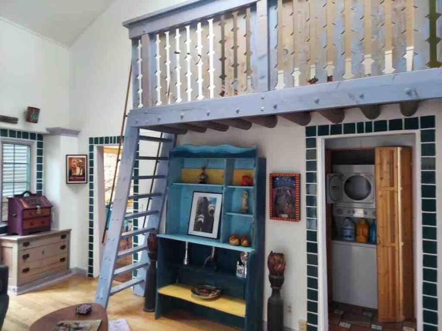 Boho Hip In Old